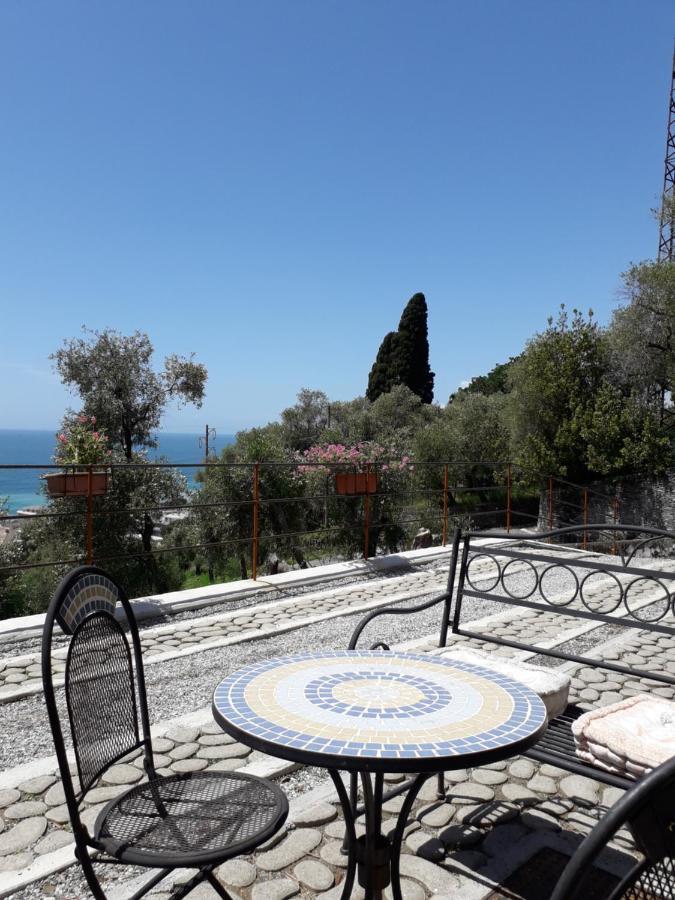 לאווניה Tigullio Vacations Panoramica Apartments מראה חיצוני תמונה