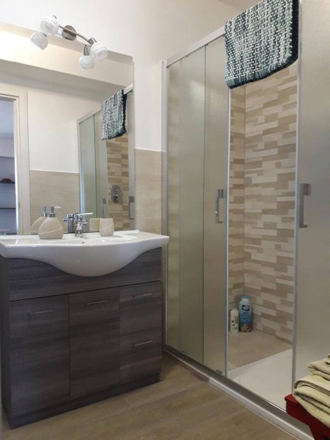 לאווניה Tigullio Vacations Panoramica Apartments מראה חיצוני תמונה