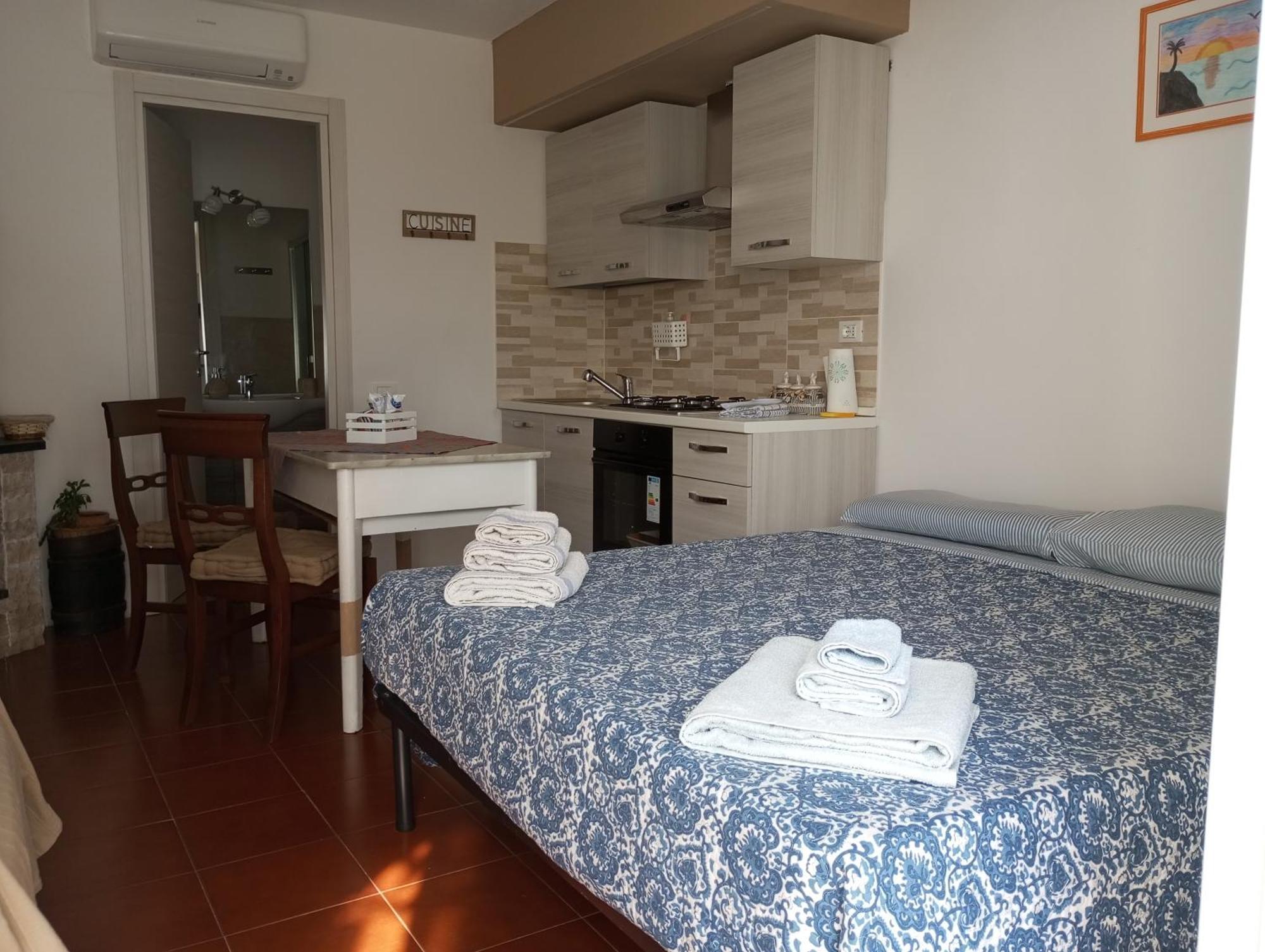 לאווניה Tigullio Vacations Panoramica Apartments מראה חיצוני תמונה